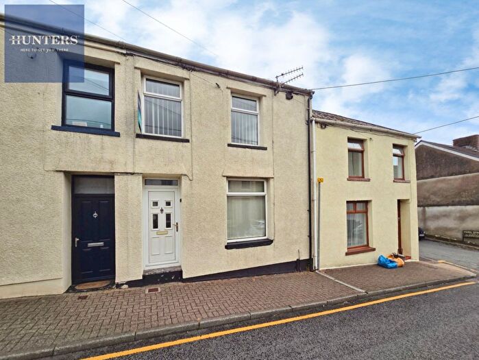 3 Bedroom Terraced House For Sale In High Street, Ogmore Vale, Bridgend, CF32