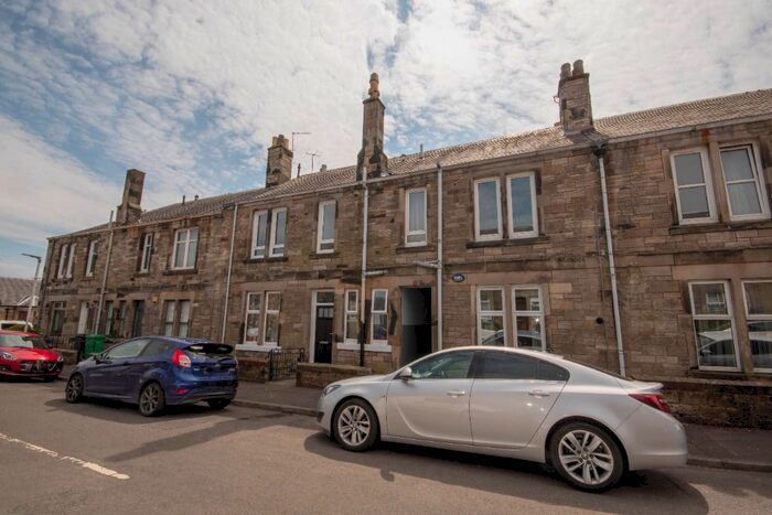 2 Bedroom Flat To Rent In Nelson Street, Kirkcaldy, KY2