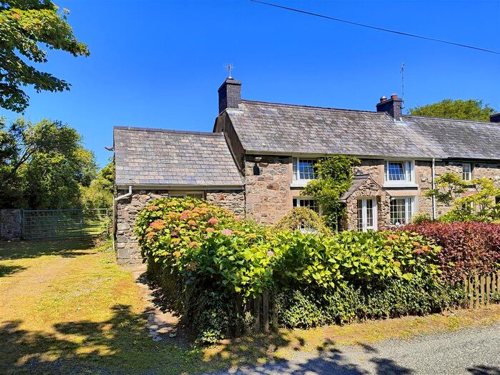 3 Bedroom Cottage For Sale In Llygad Yr Haul, Tregroes Cottages, Fishguard, SA65