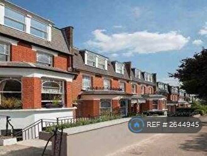 2 Bedroom Flat To Rent In Oakfield Road, London, N4