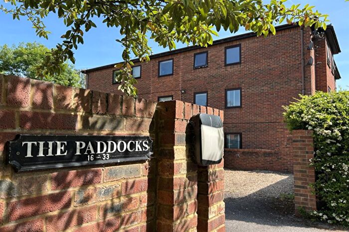 1 Bedroom Flat For Sale In The Paddocks, Savill Way, Marlow, SL7
