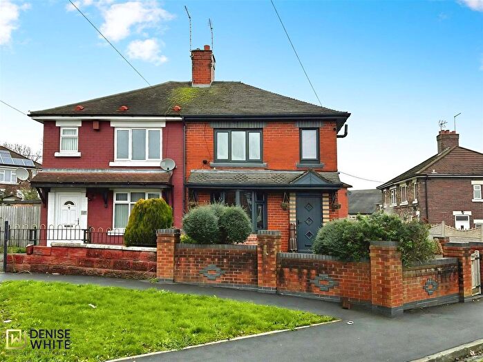 3 Bedroom Semi Detached House For Sale In Grangewood Road, Stoke-On-Trent, ST3