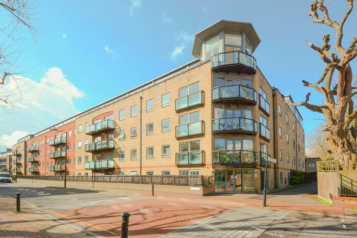2 Bedroom Apartment To Rent In Stanton House, Rotherhithe Street, SE16
