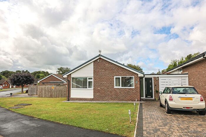 3 Bedroom Bungalow For Sale In Redmayne Drive, Carnforth, LA5