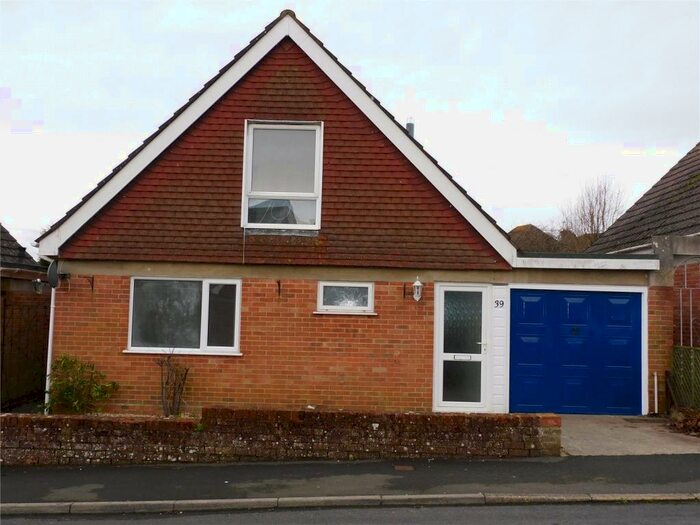 2 Bedroom Bungalow To Rent In Burroughes Avenue, Yeovil, Somerset, BA21