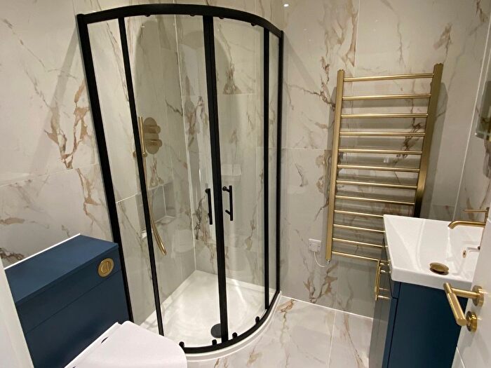 1 Bedroom Flat For Sale In Overstone Road, Northampton, NN1