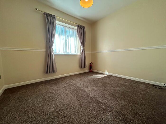3 Bedroom Maisonette To Rent In Ophir Road, PO2