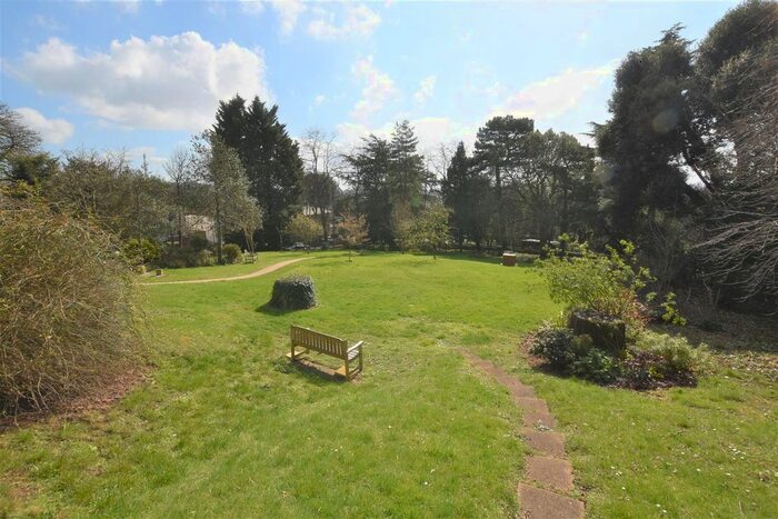 2 Bedroom Flat To Rent In Colehurst Park, Lansdowne Walk, Worcester, WR3