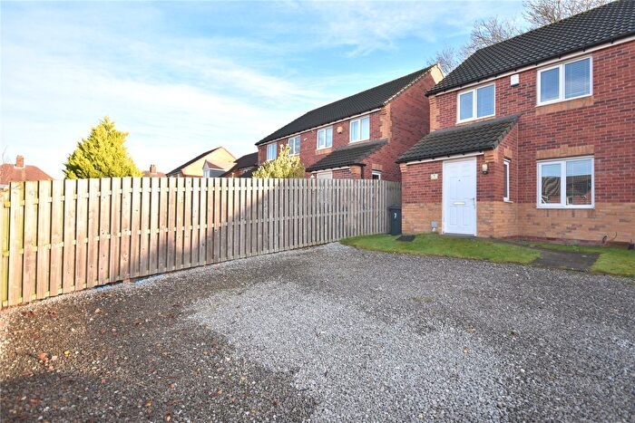 3 Bedroom Semi Detached House For Sale In Westmorland Court, Leeds, West Yorkshire, LS15