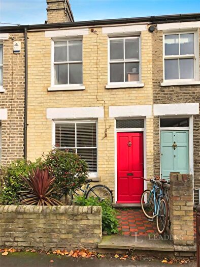 2 Bedroom House To Rent In Springfield Terrace, Cambridge, Cambridgeshire, CB4