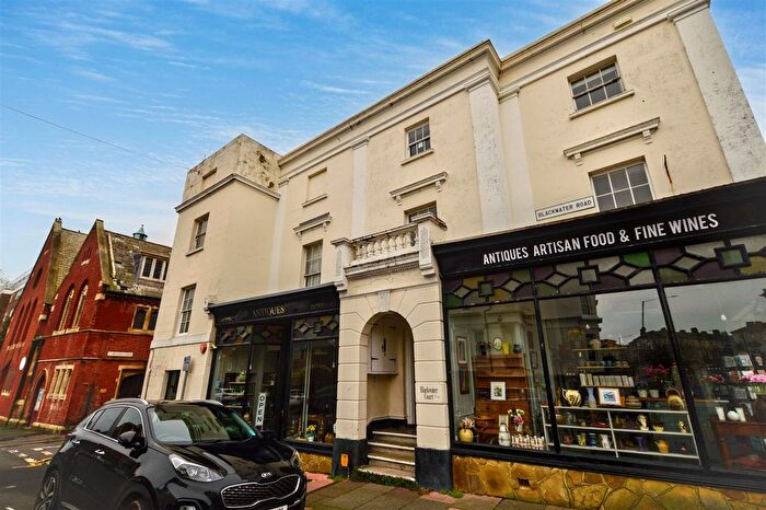 1 Bedroom Flat To Rent In Cornfield Terrace, Eastbourne, BN21