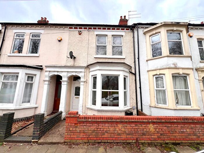 2 Bedroom Terraced House For Sale In St. James Park Road, St. James, Northampton, NN5
