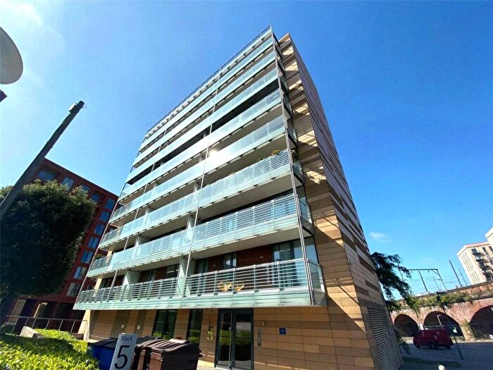 2 Bedroom Apartment To Rent In St Georges Island, Castlefield, Manchester City Centre, Greater Manchester, M15