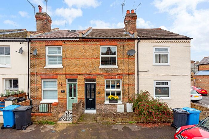 2 Bedroom Terraced House For Sale In Bourne Avenue, Windsor, SL4