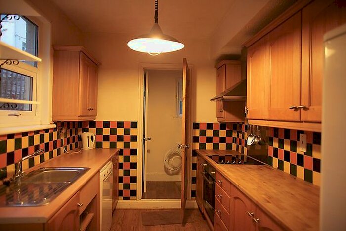 4 Bedroom Terraced House To Rent In West View Road, Bedminster, Bristol, BS3