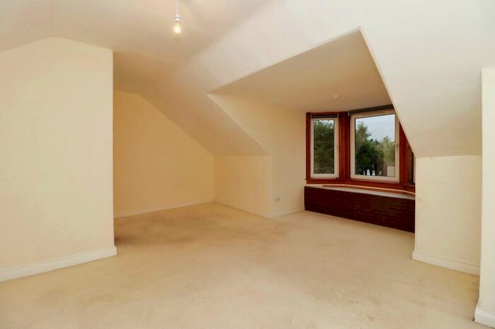 3 Bedroom End Of Terrace House For Sale In North Street, Lochgelly, KY5