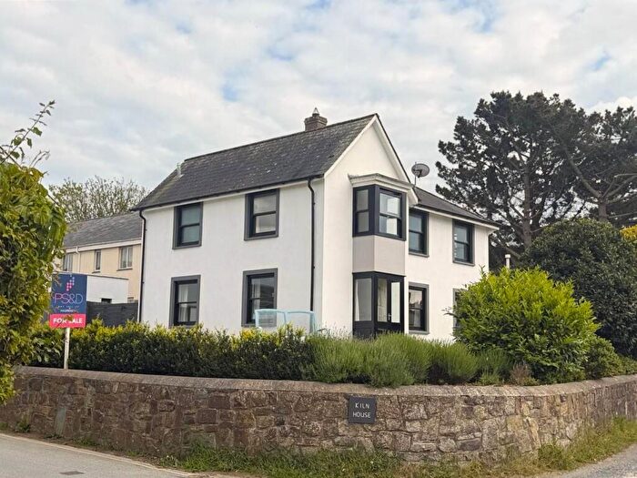 4 Bedroom Detached House For Sale In Kiln Close Lane, Instow, EX39