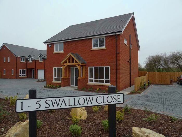 4 Bedroom Detached House To Rent In Swallow Close, Yardley Road, MK46