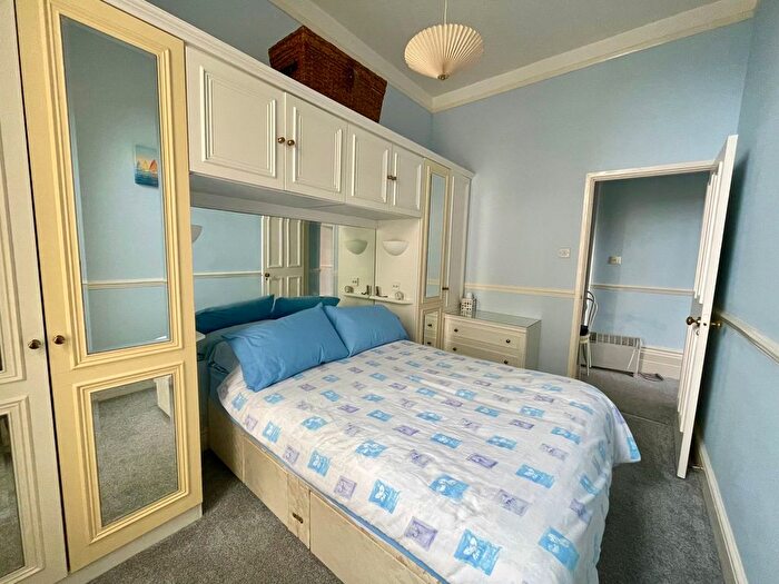 1 Bedroom Flat For Sale In Higher Warberry Road, Torquay, TQ1