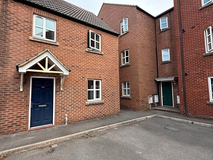 2 Bedroom Maisonette To Rent In Massingham Park, Taunton, TA2