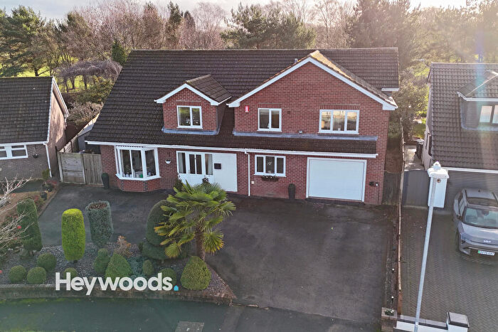 4 Bedroom Detached House For Sale In Geneva Drive, Westlands, ST5