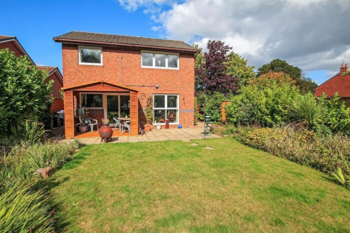 3 Bedroom Detached House For Sale In Finchale Road, Newton Aycliffe, DL5