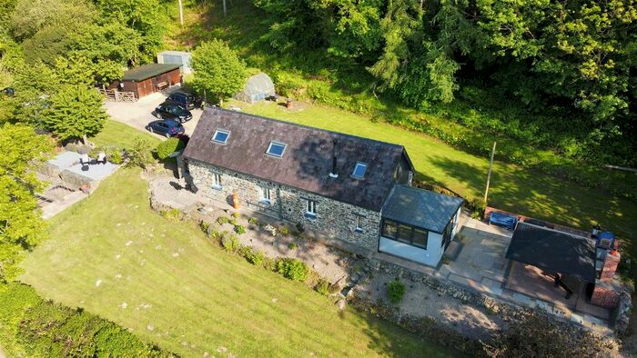 3 Bedroom Detached House For Sale In Llanrhystud, SY23