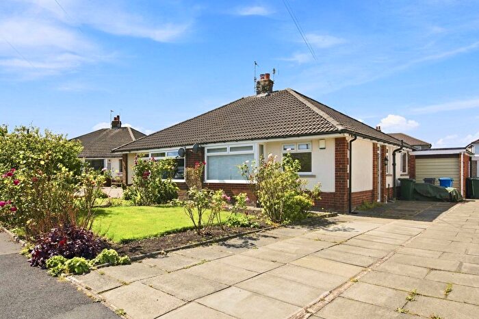 3 Bedroom Semi-Detached House For Sale In Grasmere Road, Haslingden, BB4