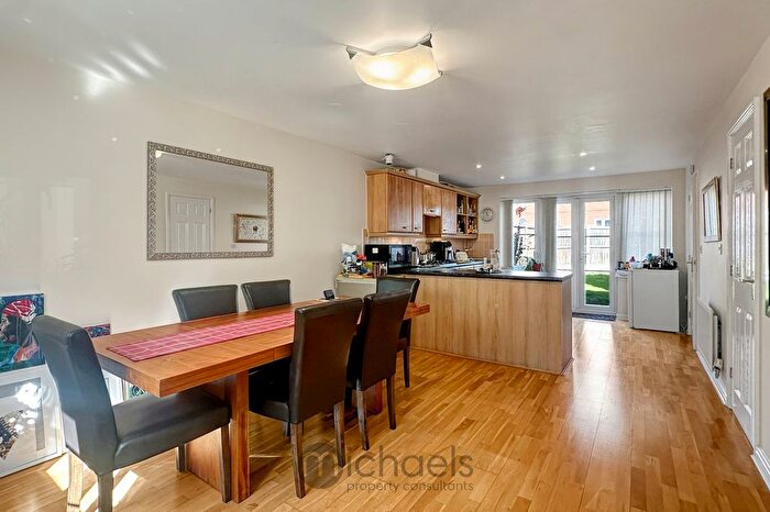 3 Bedroom Town House For Sale In Secundus Drive, Colchester, CO2