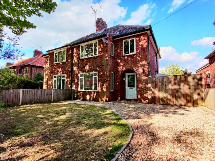 3 Bedroom Semi-Detached House To Rent In Colman Road, Norwich, NR4