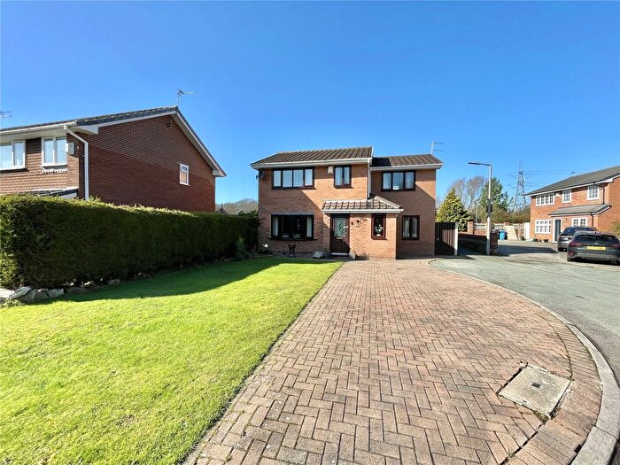 4 Bedroom Detached House For Sale In Troutbeck Close, Runcorn, Cheshire, WA7