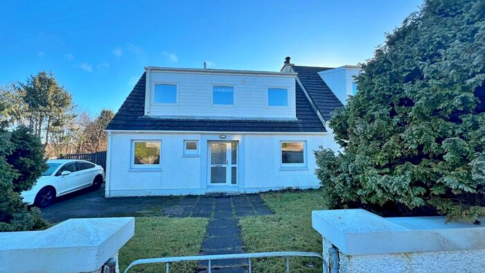 3 Bedroom Semi-Detached House For Sale In Urquhart Gardens, Stornoway, HS1