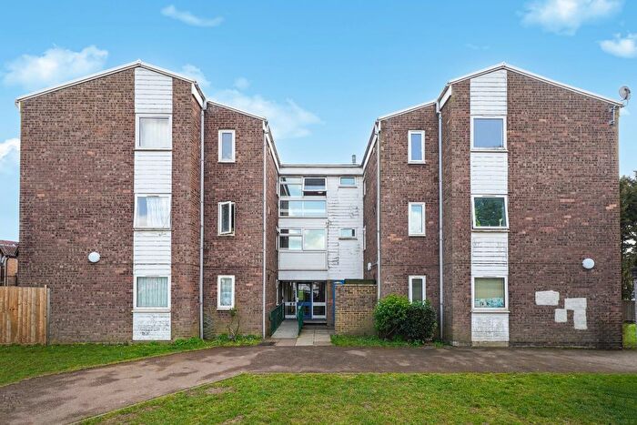 2 Bedroom Flat For Sale In Wood Close, West Harrow, HA1