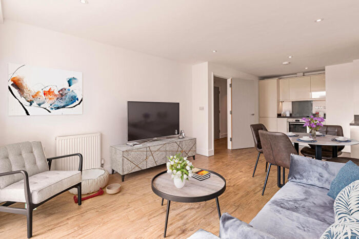 1 Bedroom Apartment To Rent In Station Approach, Epsom, Surrey, KT19