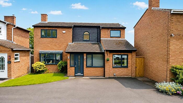 4 Bedroom Detached House For Sale In High Street, Great Doddington, Northamptonshire, NN29