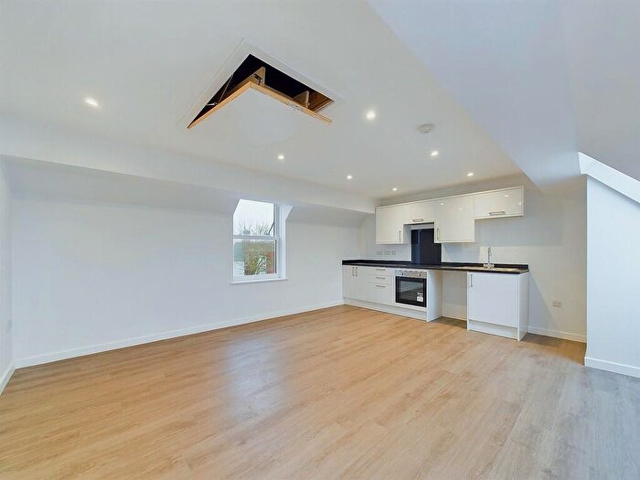 1 Bedroom Flat To Rent In Railway Approach, Worthing, BN11