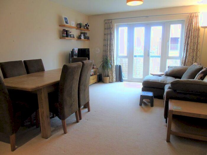 2 Bedroom Apartment To Rent In Beresford Place, Oxford, OX4