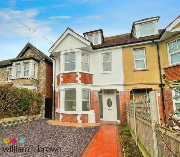 5 Bedroom Property To Rent In Wellesley Road, Clacton-On-Sea, CO15