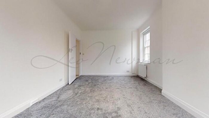 2 Bedroom Flat To Rent In Brampton Grove, Hendon, NW4