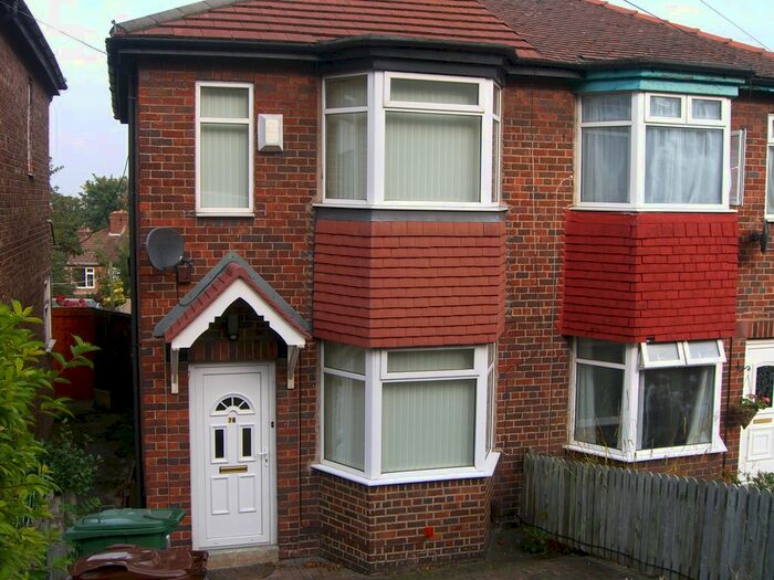 2 Bedroom Semi-Detached House To Rent In Holt Hill, Birkenhead, CH41