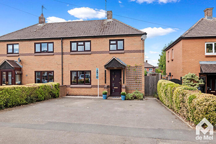 3 Bedroom Semi-Detached House For Sale In Millham Road, Bishops Cleeve, GL52