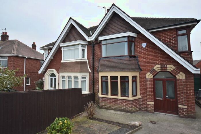 3 Bedroom Semi-Detached House To Rent In Plymouth Road, Blackpool, Lancashire, FY3