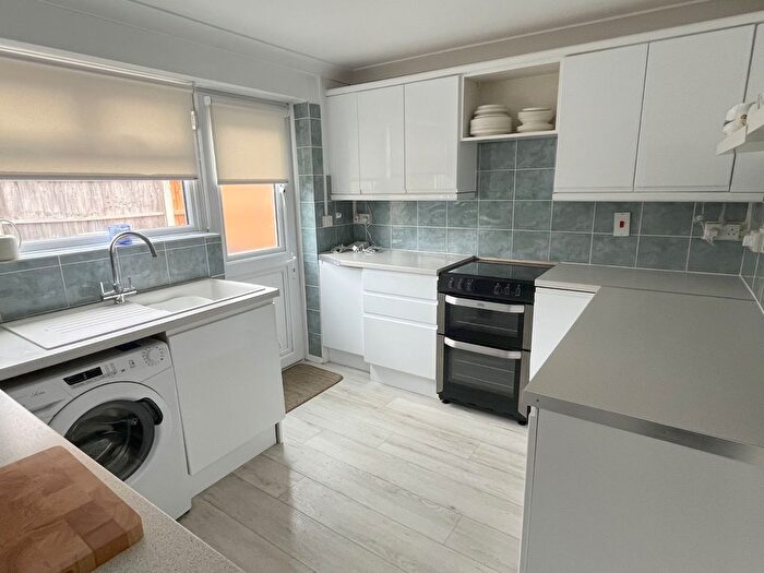2 Bedroom Semi-Detached Bungalow For Sale In Digby Drive, Mitton, Tewkesbury, GL20