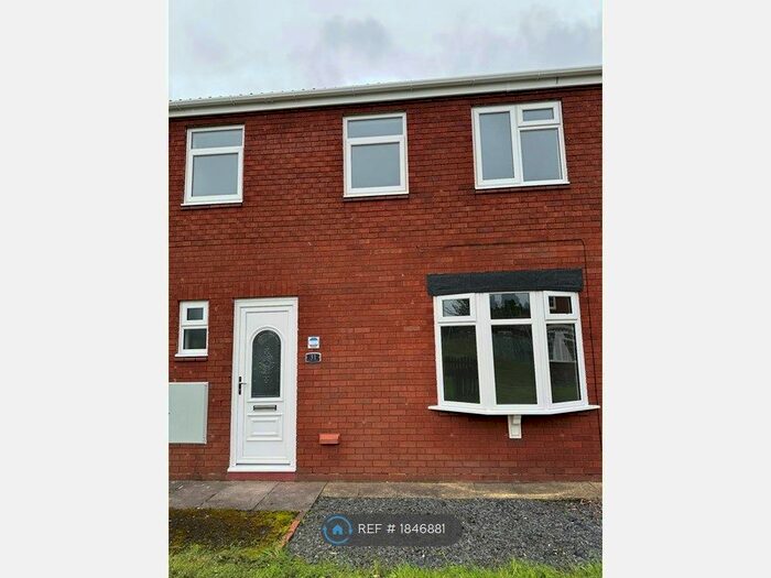 4 Bedroom Terraced House To Rent In Brunel Court, Bilston, WV14