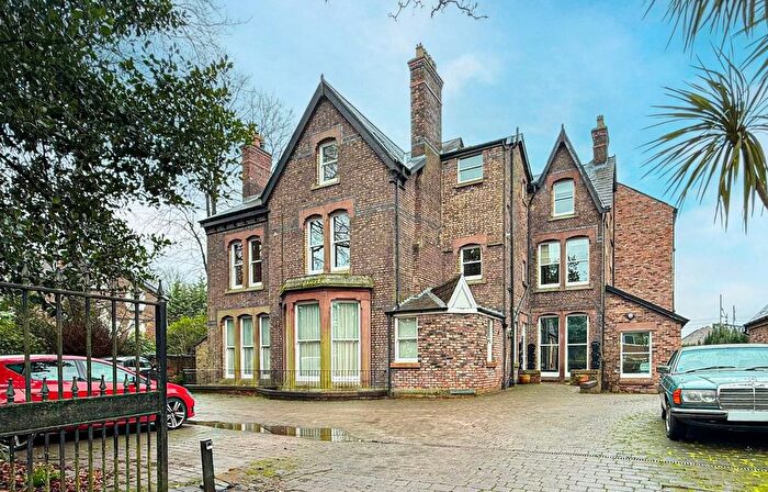 2 Bedroom Flat To Rent In Elmsley Road, Mossley Hill, Liverpool, Merseyside, L18