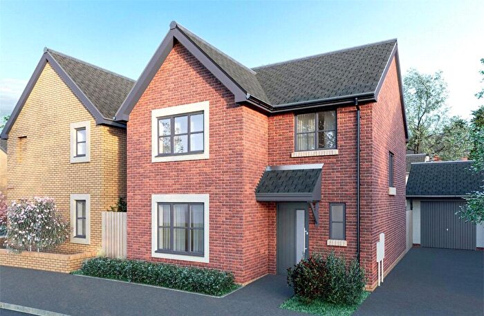 4 Bedroom Detached House For Sale In Leighton Park Road, Westbury Leigh, BA13