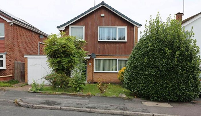 3 Bedroom Detached House For Sale In Appledore Avenue, Wollaton, Nottingham, NG8