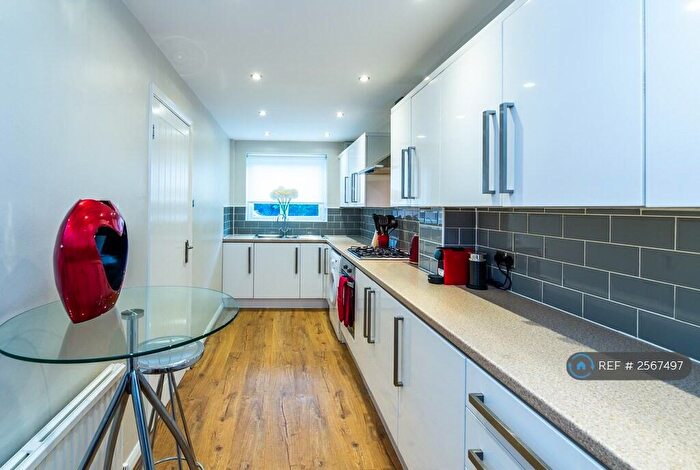 2 Bedroom Semi Detached House To Rent In Pelham Cottages, Nottingham, NG7