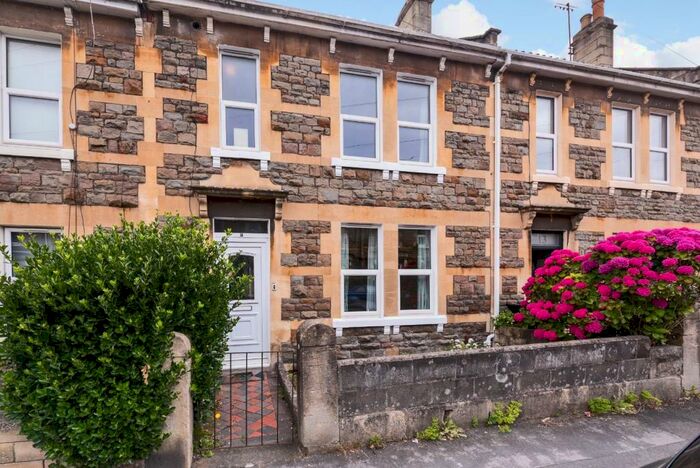 4 Bedroom Terraced House To Rent In Third Avenue, Bath, BA2