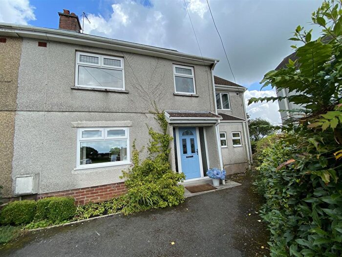 4 Bedroom Semi-Detached House For Sale In Brynymor, Five Roads, Llanelli, SA15